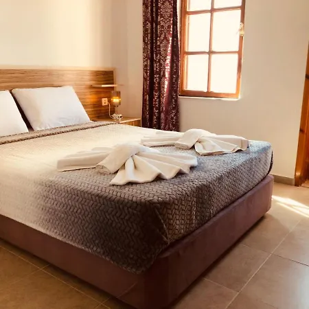 Hotel Arda *